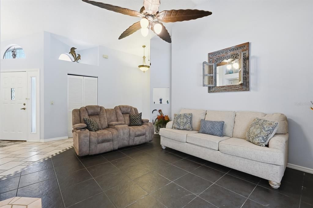 For Sale: $539,000 (3 beds, 2 baths, 2176 Square Feet)