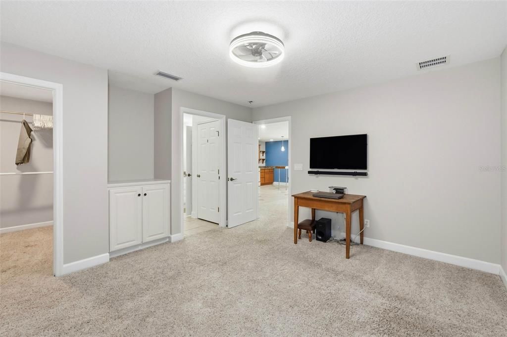 For Sale: $1,480,000 (4 beds, 4 baths, 4066 Square Feet)