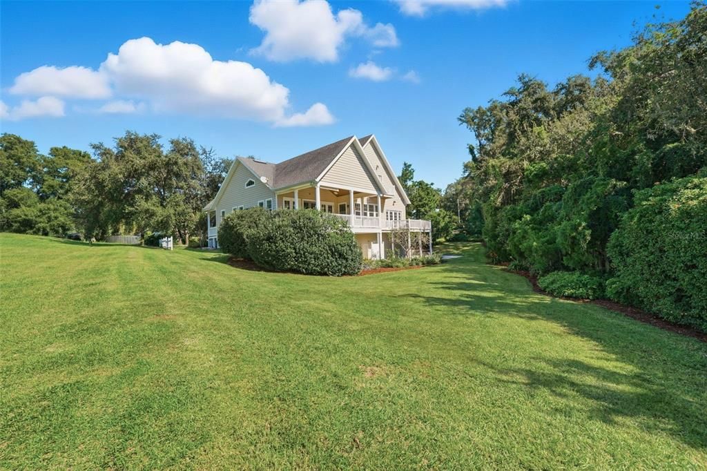 For Sale: $1,480,000 (4 beds, 4 baths, 4066 Square Feet)