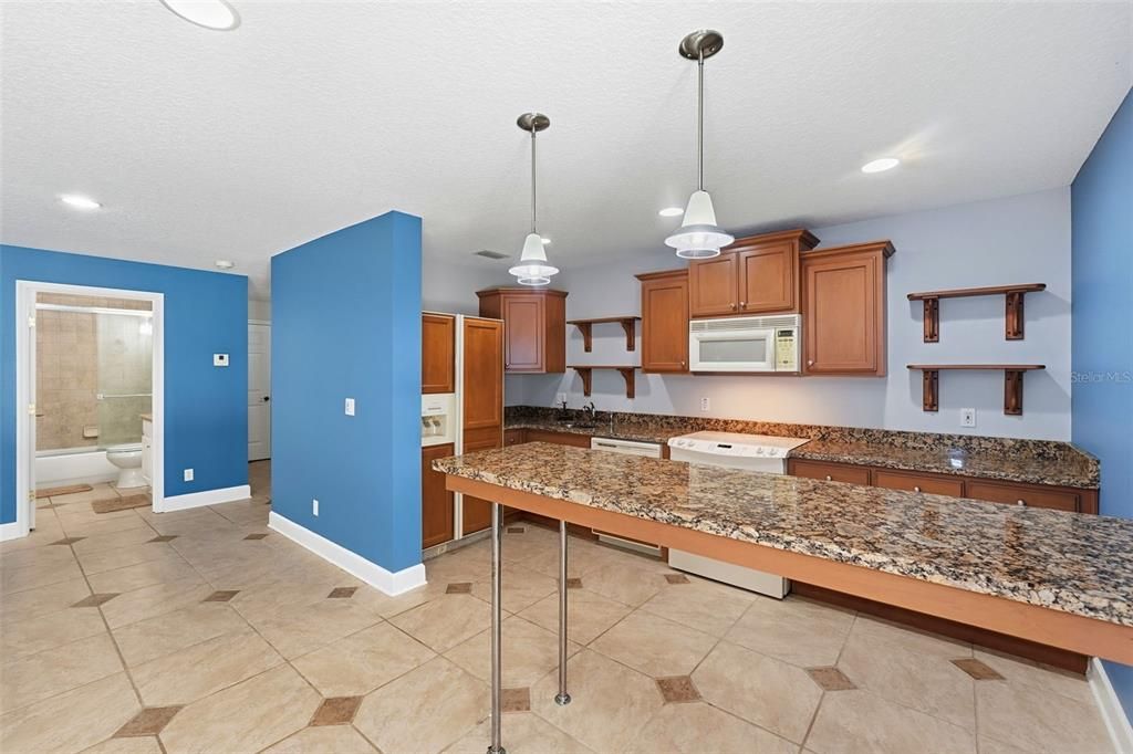 For Sale: $1,480,000 (4 beds, 4 baths, 4066 Square Feet)