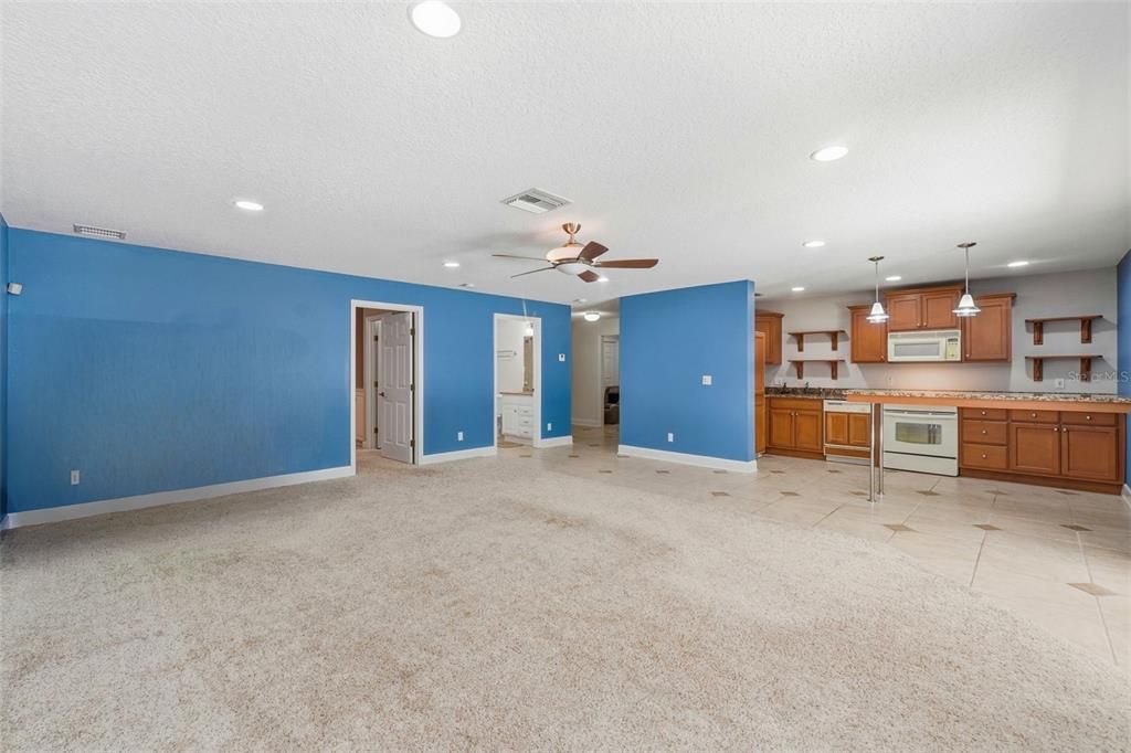 For Sale: $1,480,000 (4 beds, 4 baths, 4066 Square Feet)