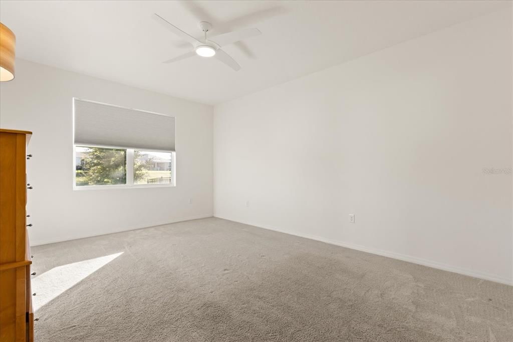 For Sale: $325,000 (3 beds, 2 baths, 1810 Square Feet)