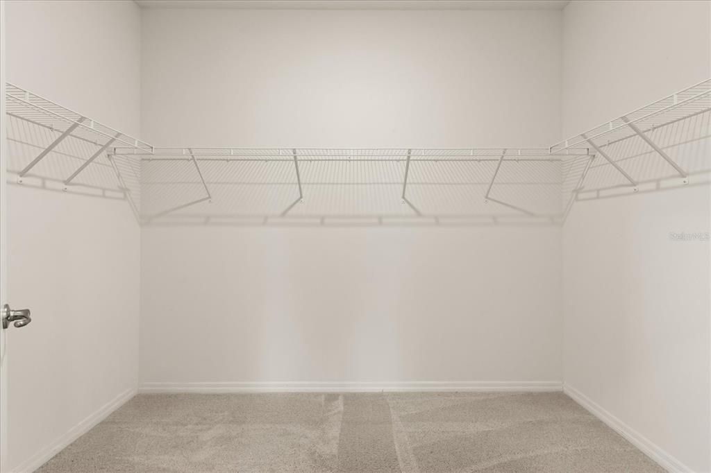 For Sale: $325,000 (3 beds, 2 baths, 1810 Square Feet)