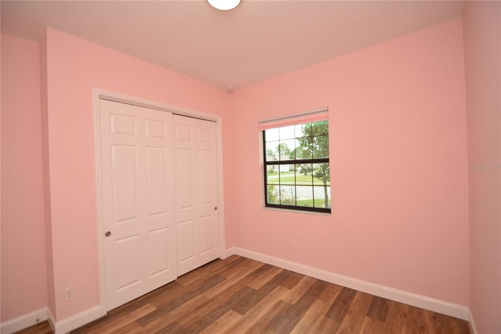 Activo con contrato: $289,000 (3 camas, 2 baños, 1750 Pies cuadrados)