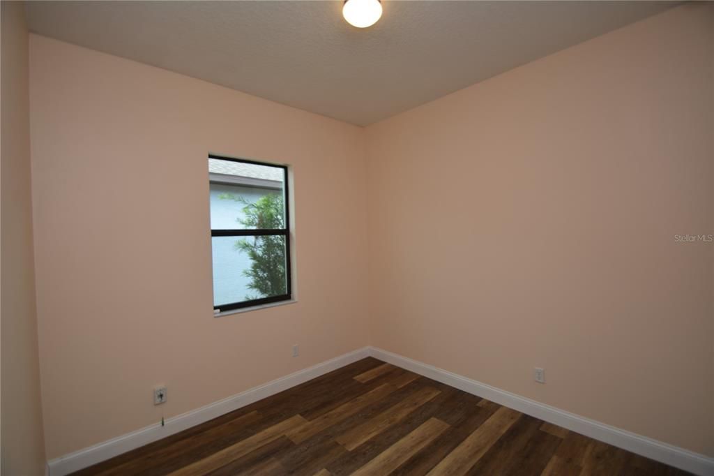 Activo con contrato: $289,000 (3 camas, 2 baños, 1750 Pies cuadrados)