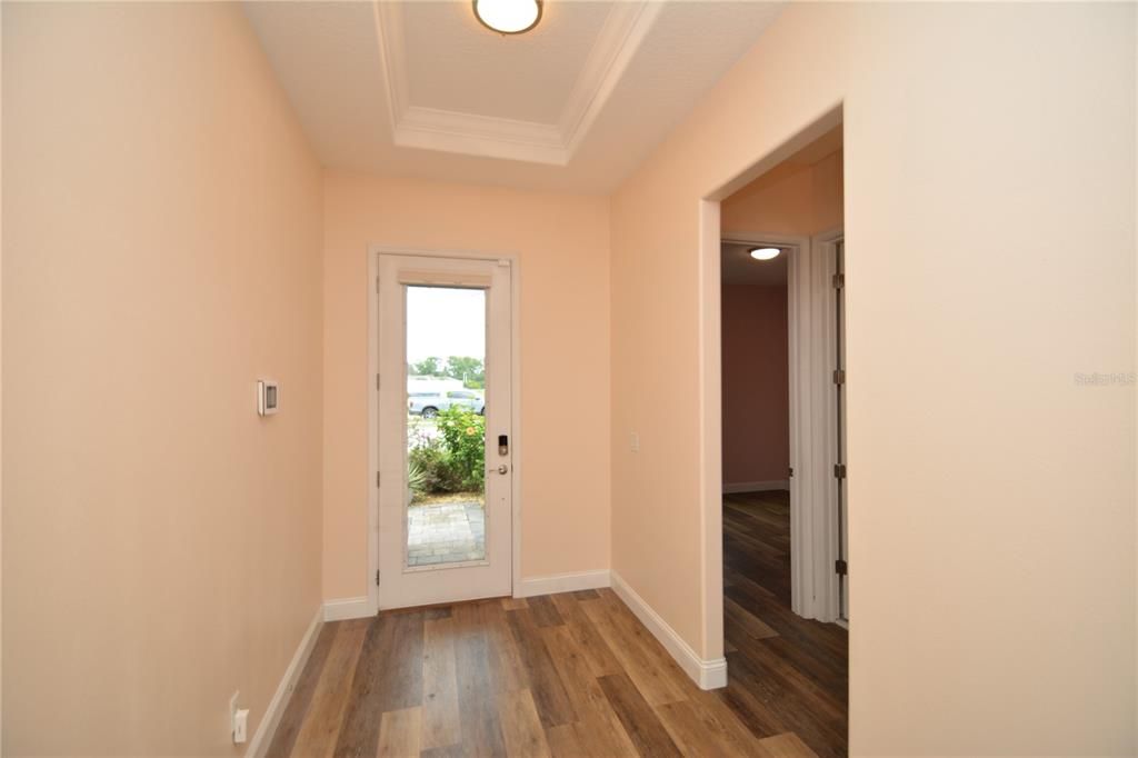 Activo con contrato: $289,000 (3 camas, 2 baños, 1750 Pies cuadrados)