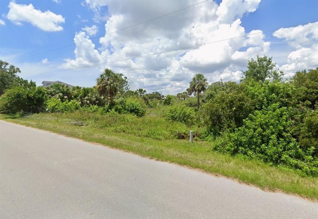 待售: $64,500 (0.23 acres)