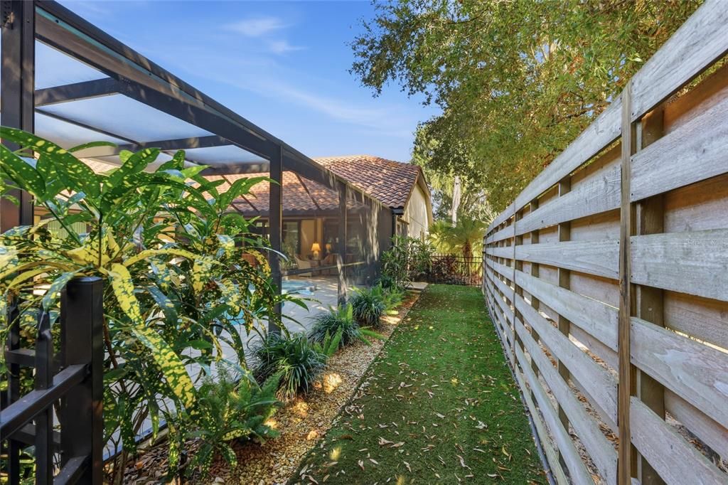 En Venta: $1,600,000 (4 camas, 3 baños, 3017 Pies cuadrados)