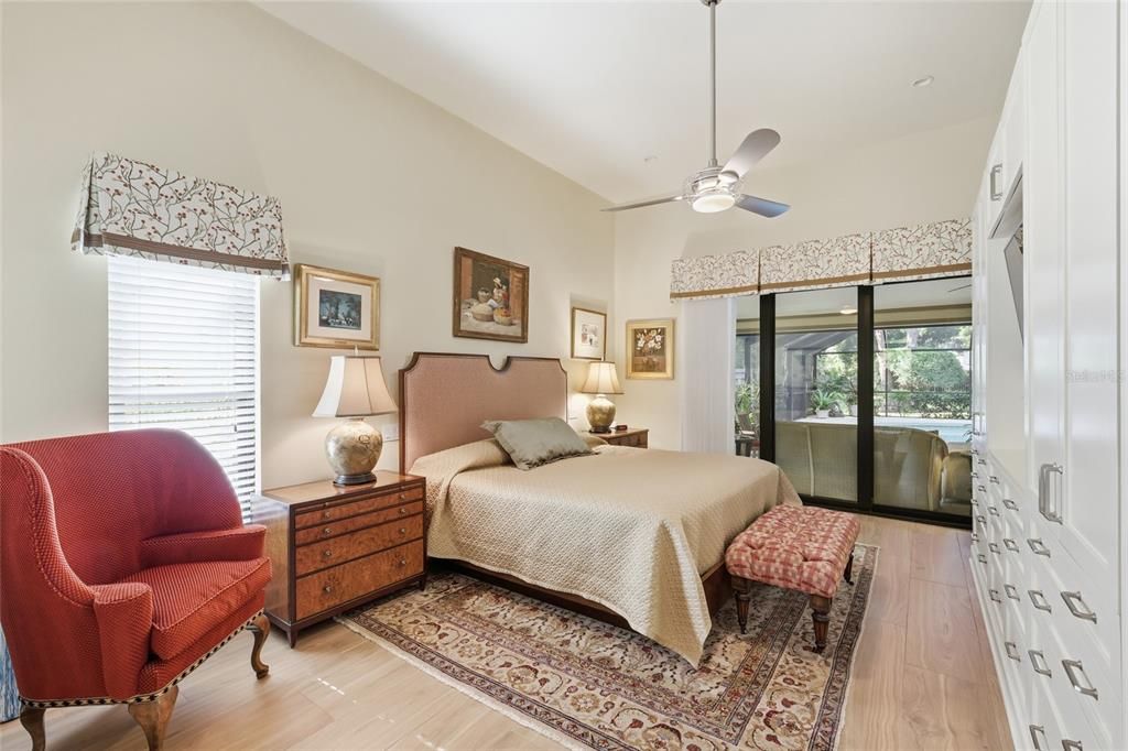 En Venta: $1,600,000 (4 camas, 3 baños, 3017 Pies cuadrados)