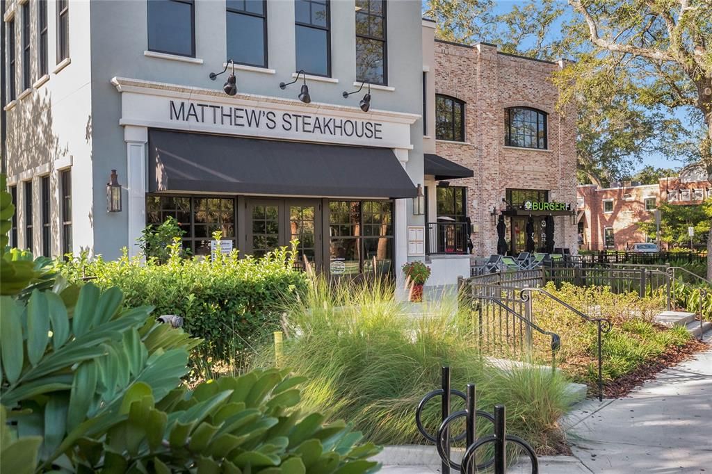 Active With Contract: $550,000 (3 beds, 2 baths, 1511 Square Feet)