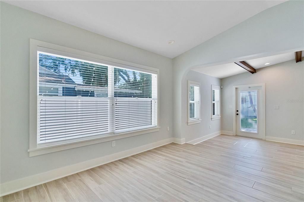 Active With Contract: $550,000 (3 beds, 2 baths, 1511 Square Feet)