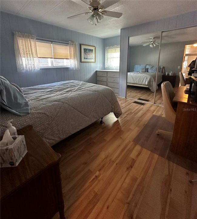 Active With Contract: $149,900 (2 beds, 2 baths, 1168 Square Feet)