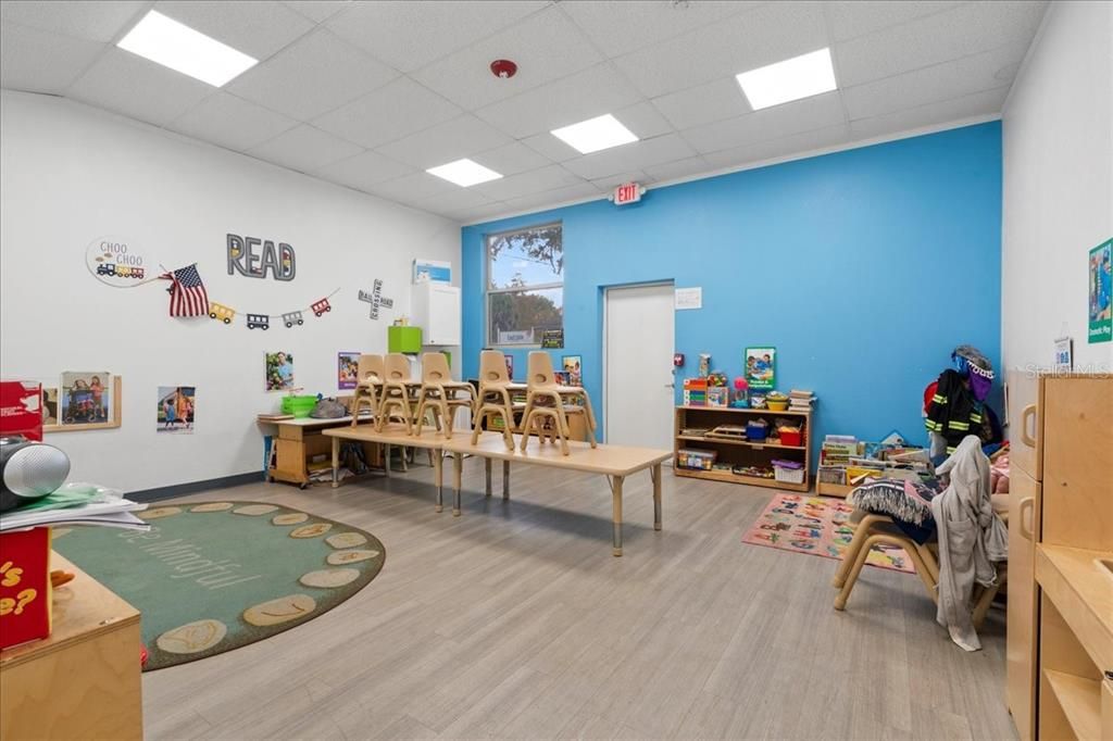 На продажу: $1,200,000 (0 спален, 0 ванн, 4206 Квадратных фут)