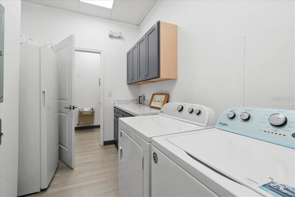 На продажу: $1,200,000 (0 спален, 0 ванн, 4206 Квадратных фут)