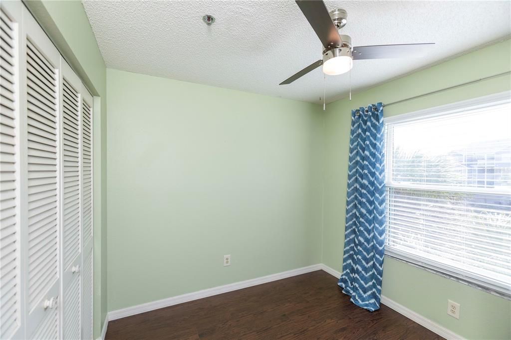 待售: $269,900 (2 贝兹, 2 浴室, 874 平方英尺)