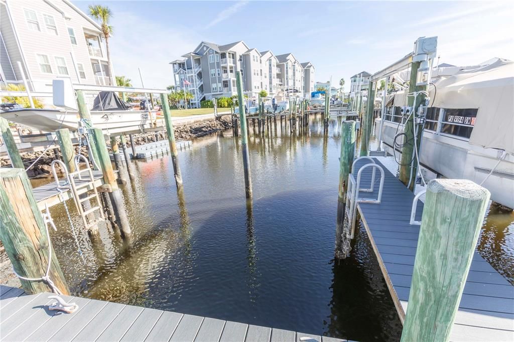 待售: $269,900 (2 贝兹, 2 浴室, 874 平方英尺)