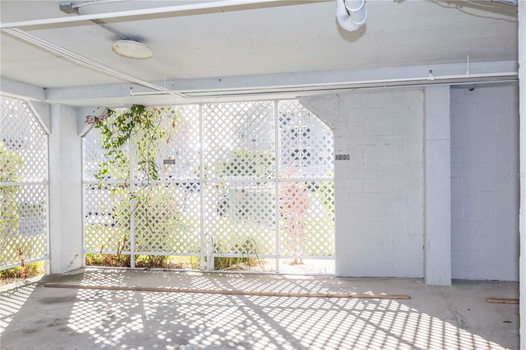 待售: $269,900 (2 贝兹, 2 浴室, 874 平方英尺)