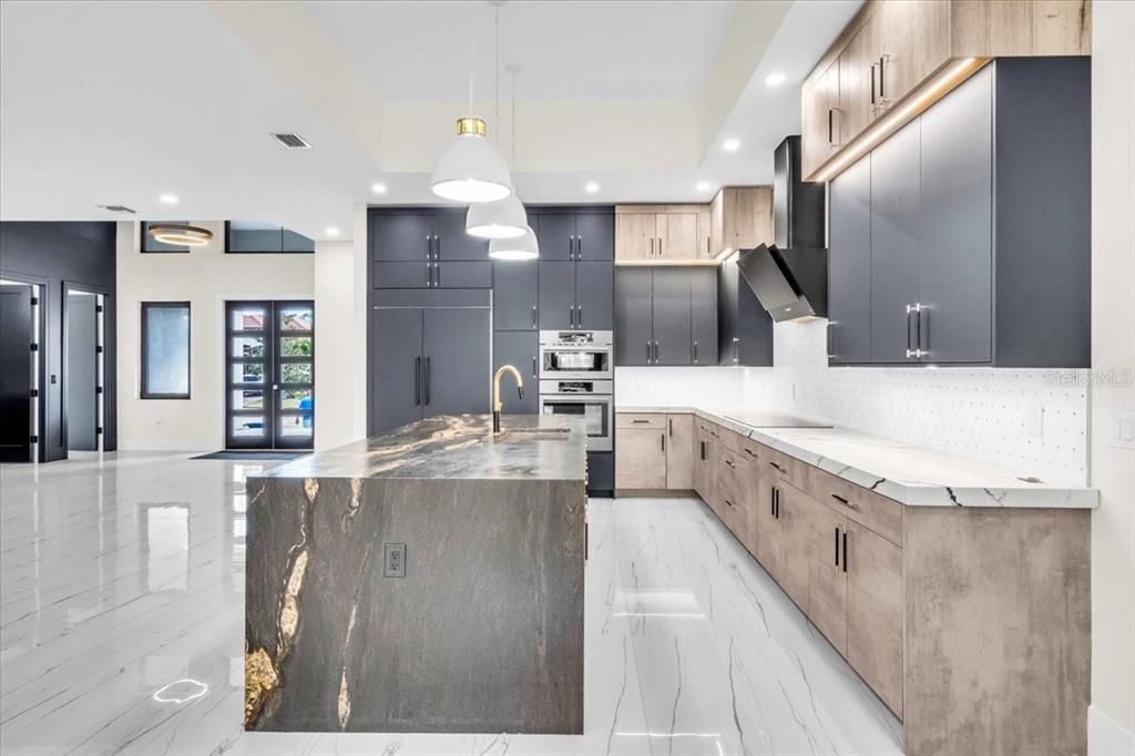 For Sale: $1,798,900 (4 beds, 4 baths, 3262 Square Feet)