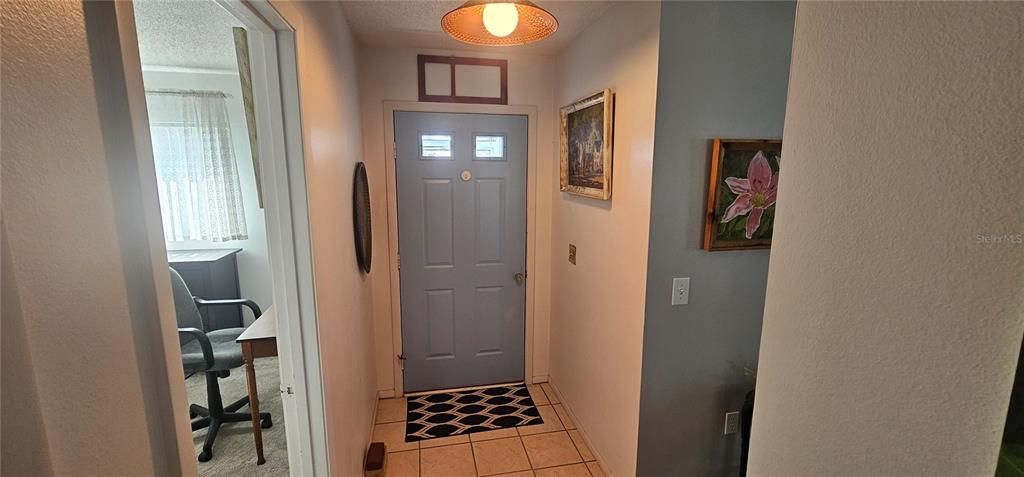 待售: $219,900 (2 贝兹, 2 浴室, 1048 平方英尺)