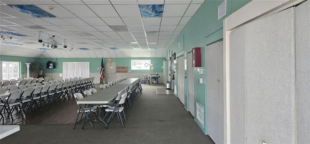 待售: $219,900 (2 贝兹, 2 浴室, 1048 平方英尺)