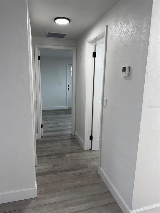 Activo con contrato: $320,000 (4 camas, 2 baños, 1428 Pies cuadrados)