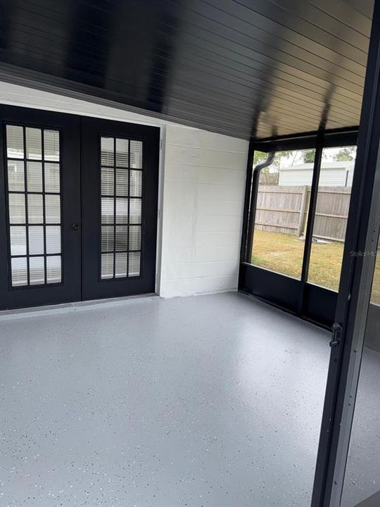 Activo con contrato: $320,000 (4 camas, 2 baños, 1428 Pies cuadrados)