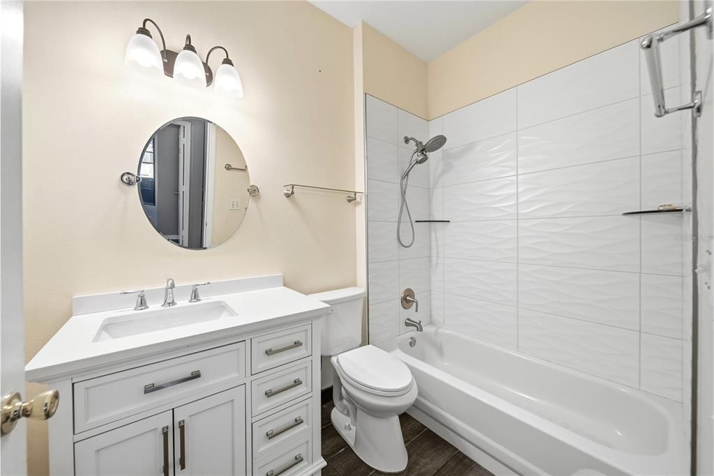 For Sale: $399,000 (3 beds, 2 baths, 1592 Square Feet)