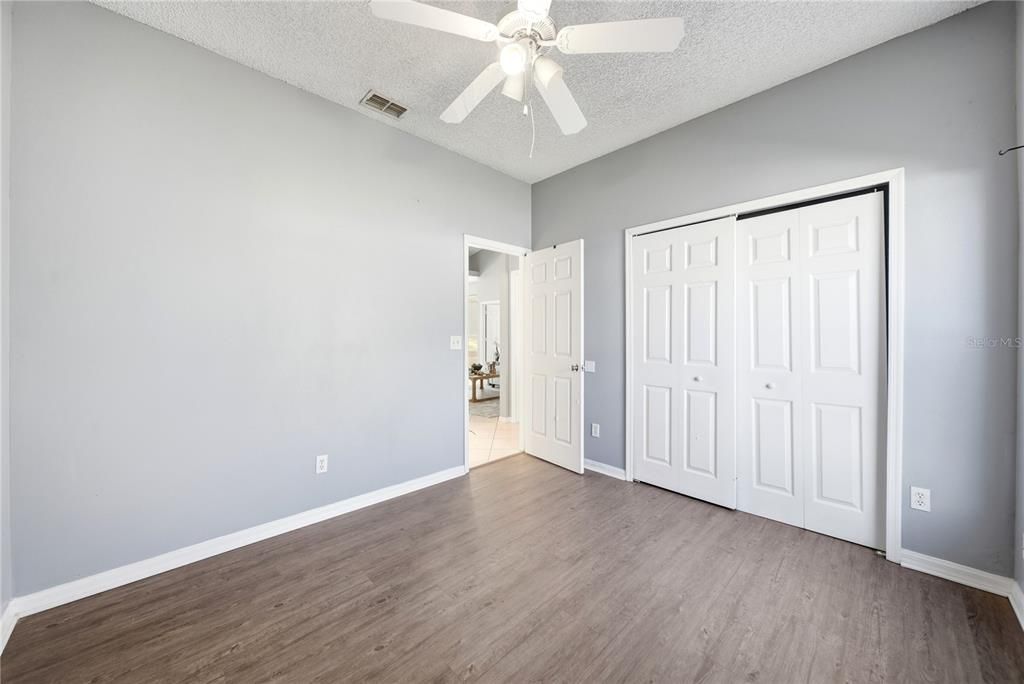 For Sale: $399,000 (3 beds, 2 baths, 1592 Square Feet)