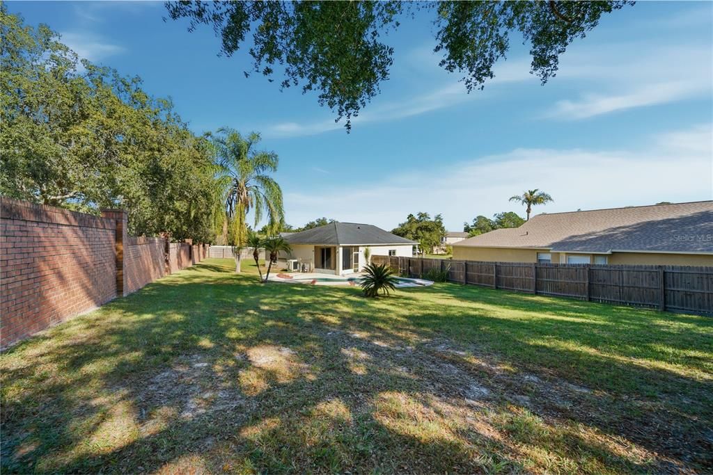 For Sale: $399,000 (3 beds, 2 baths, 1592 Square Feet)