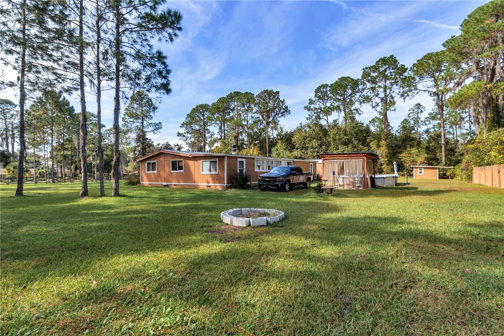 For Sale: $185,000 (4 beds, 3 baths, 2000 Square Feet)