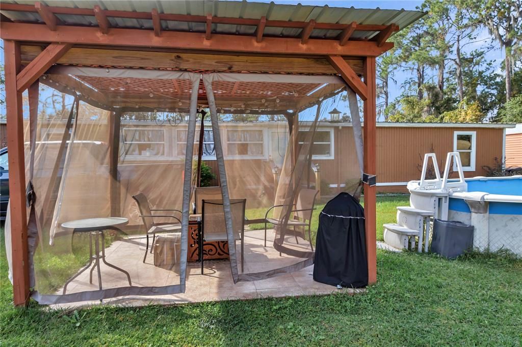 For Sale: $185,000 (4 beds, 3 baths, 2000 Square Feet)