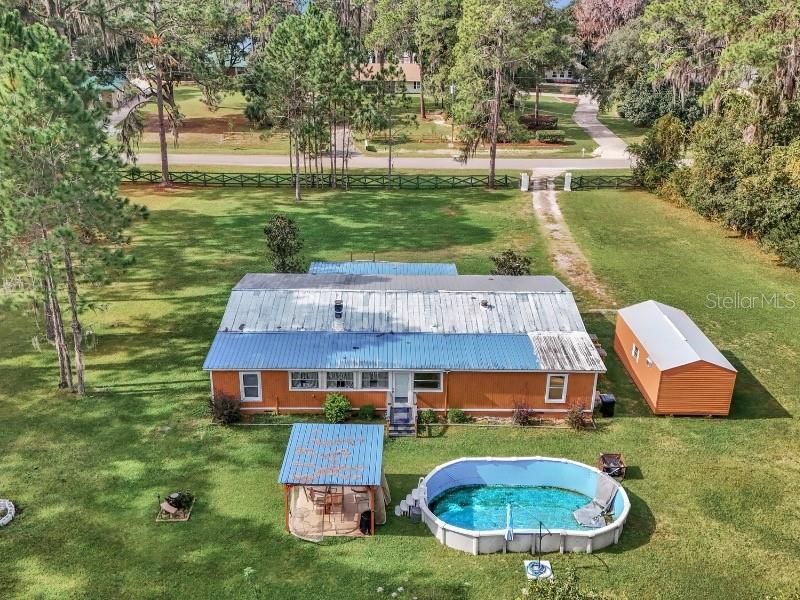 For Sale: $185,000 (4 beds, 3 baths, 2000 Square Feet)