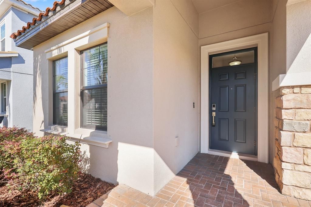 出租: $2,600 (3 贝兹, 2 浴室, 1957 平方英尺)