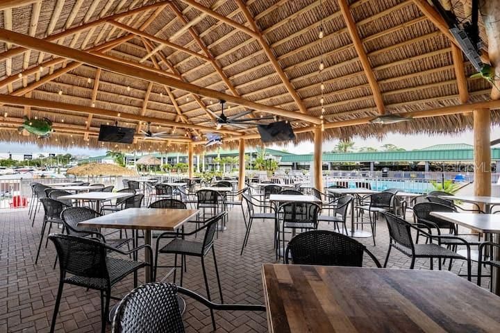 На продажу: $125,000 (1 спален, 1 ванн, 348 Квадратных фут)