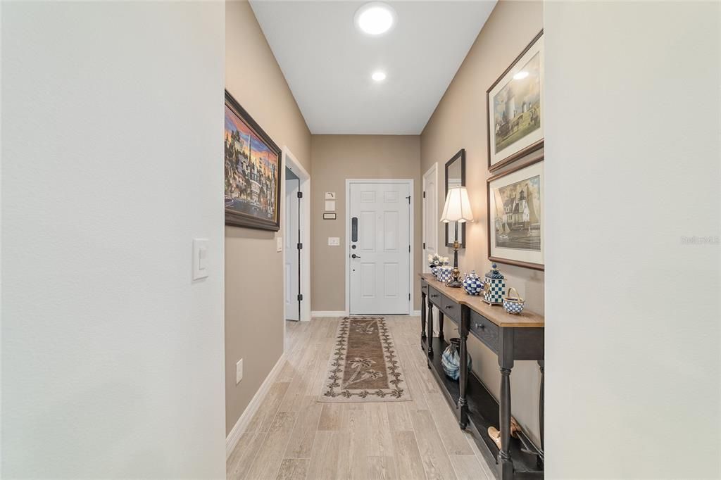 待售: $430,000 (2 贝兹, 2 浴室, 2298 平方英尺)