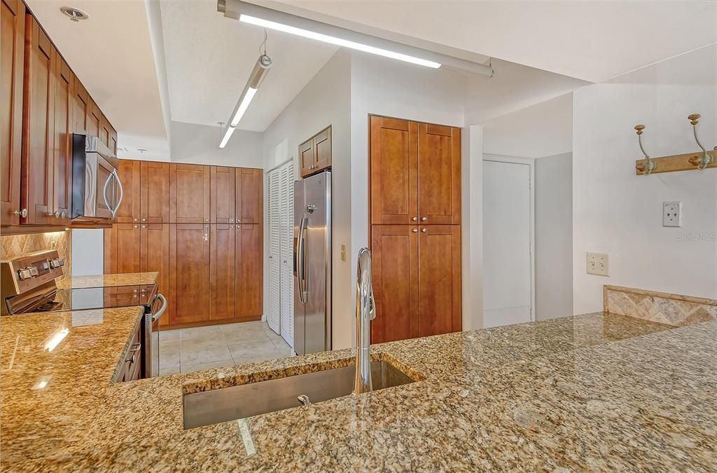 En Venta: $729,000 (2 camas, 2 baños, 1442 Pies cuadrados)