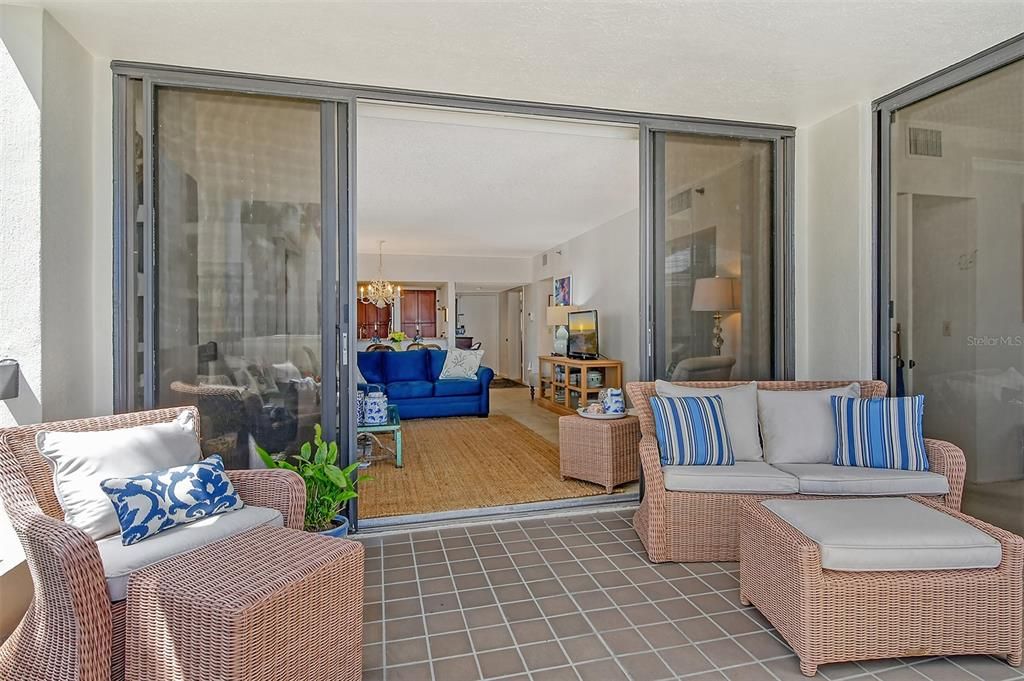 En Venta: $729,000 (2 camas, 2 baños, 1442 Pies cuadrados)