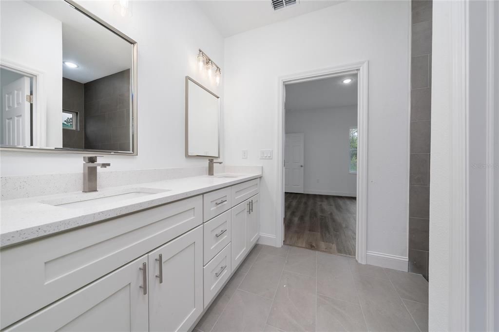 For Sale: $284,900 (4 beds, 2 baths, 1503 Square Feet)