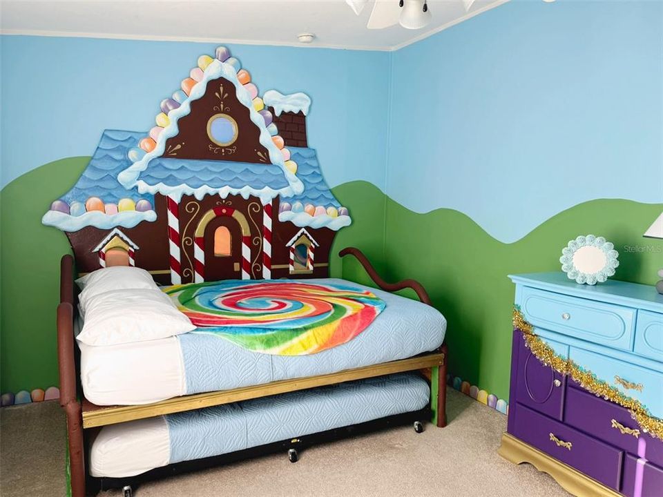 待售: $320,000 (3 贝兹, 2 浴室, 1260 平方英尺)