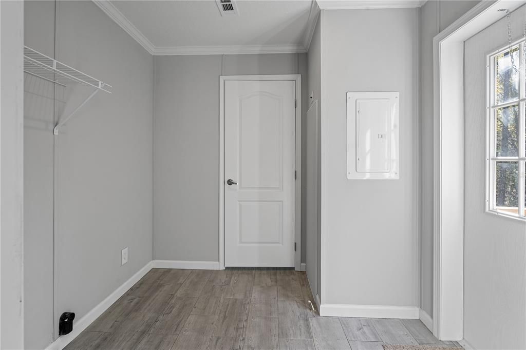 For Sale: $289,900 (4 beds, 2 baths, 1620 Square Feet)