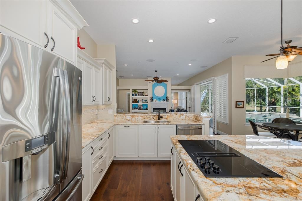 For Sale: $1,149,000 (4 beds, 4 baths, 3541 Square Feet)