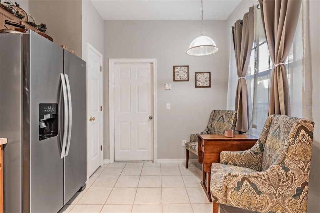 На продажу: $275,000 (2 спален, 2 ванн, 1240 Квадратных фут)