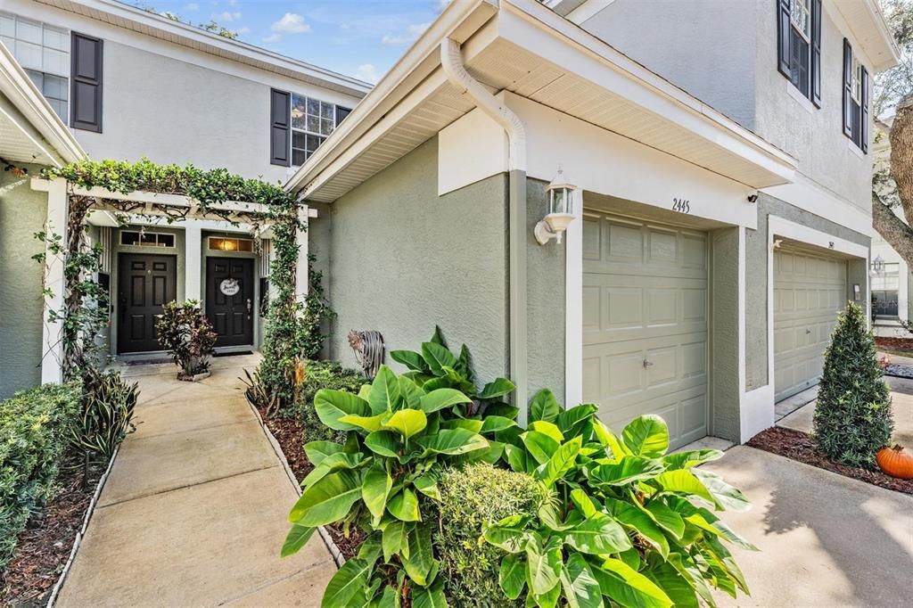 На продажу: $275,000 (2 спален, 2 ванн, 1240 Квадратных фут)