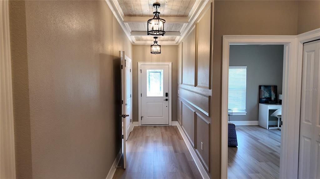 For Sale: $689,900 (4 beds, 2 baths, 1928 Square Feet)