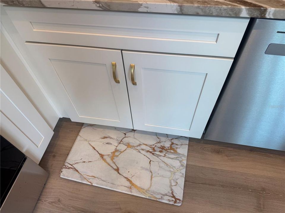 В аренду: $1,595 (1 спален, 1 ванн, 484 Квадратных фут)