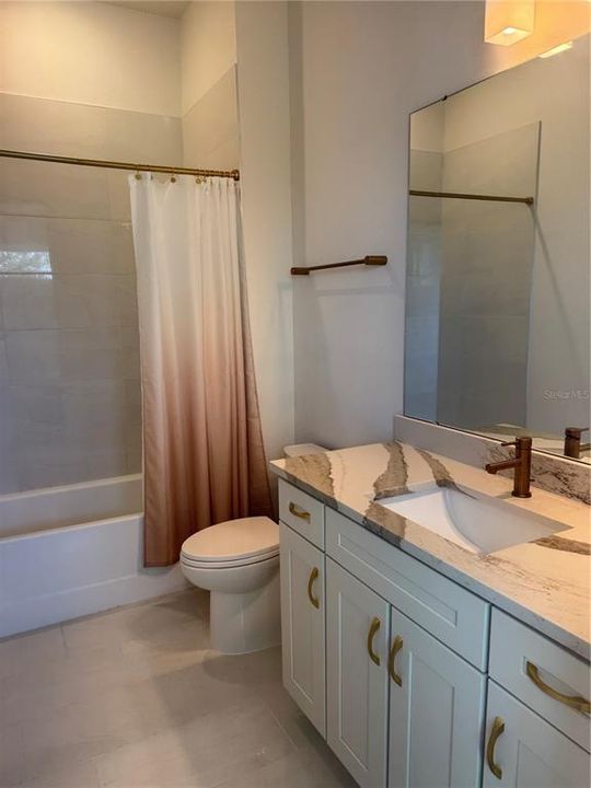 В аренду: $1,595 (1 спален, 1 ванн, 484 Квадратных фут)