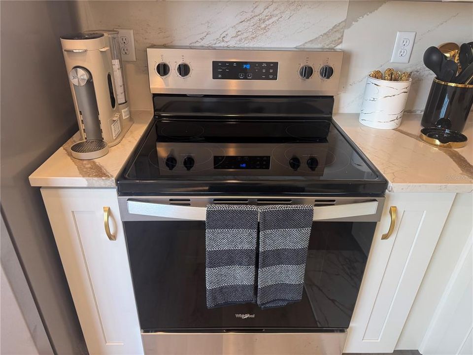 В аренду: $1,595 (1 спален, 1 ванн, 484 Квадратных фут)