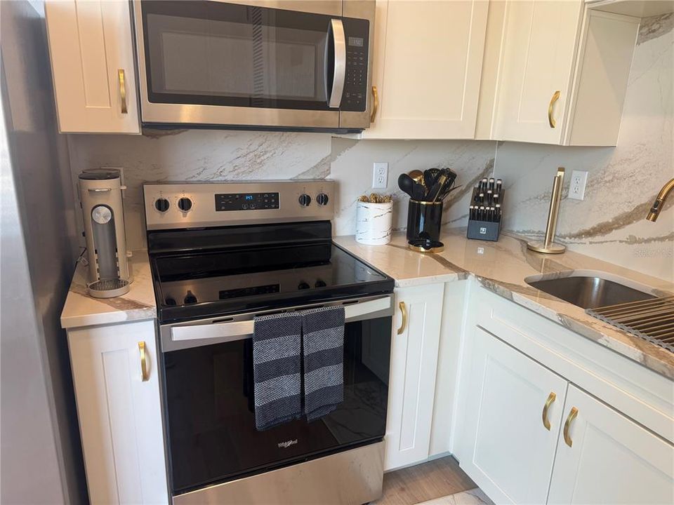 В аренду: $1,595 (1 спален, 1 ванн, 484 Квадратных фут)