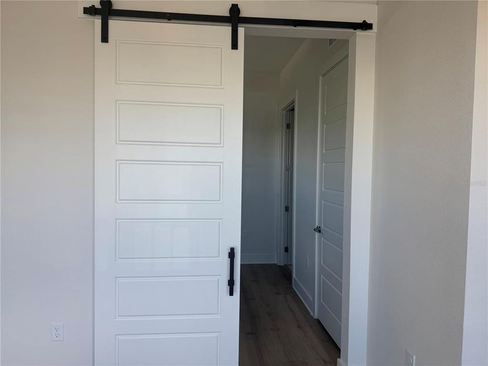 В аренду: $1,595 (1 спален, 1 ванн, 484 Квадратных фут)