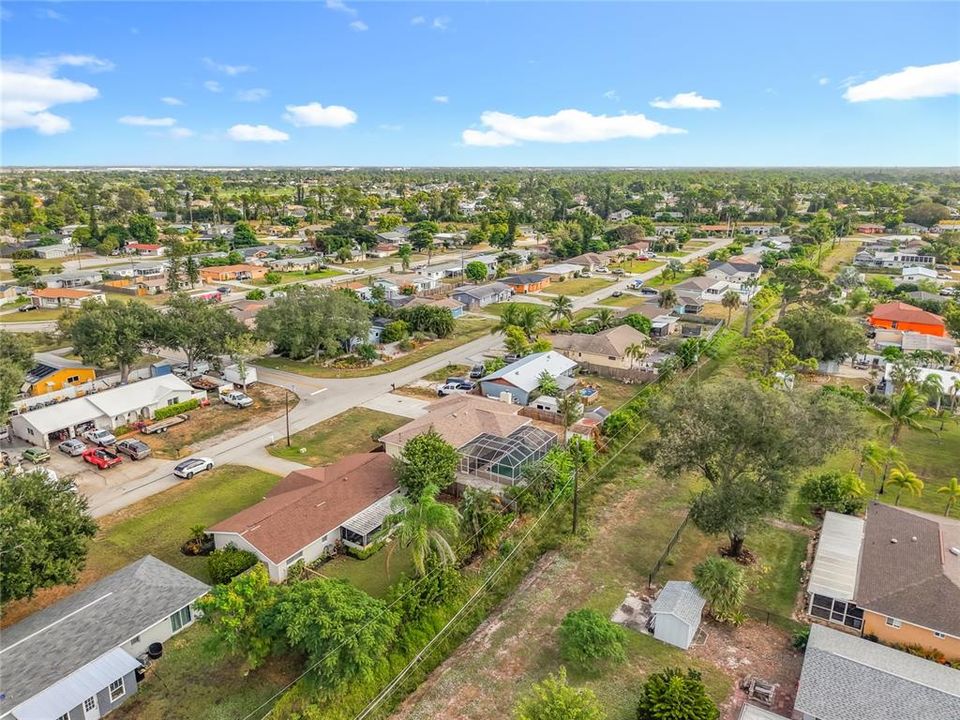 待售: $365,000 (3 贝兹, 2 浴室, 1427 平方英尺)